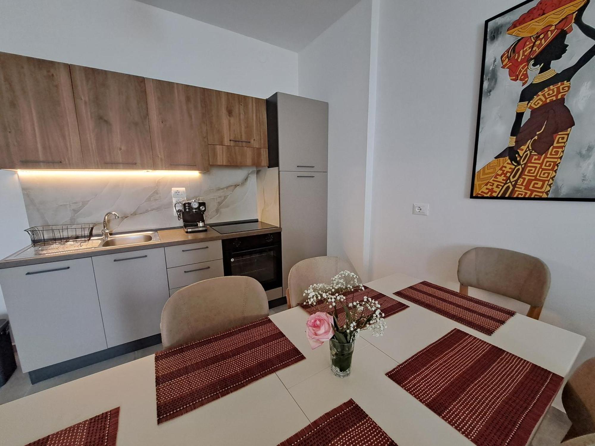 Mamani Apartments Saranda Номер фото