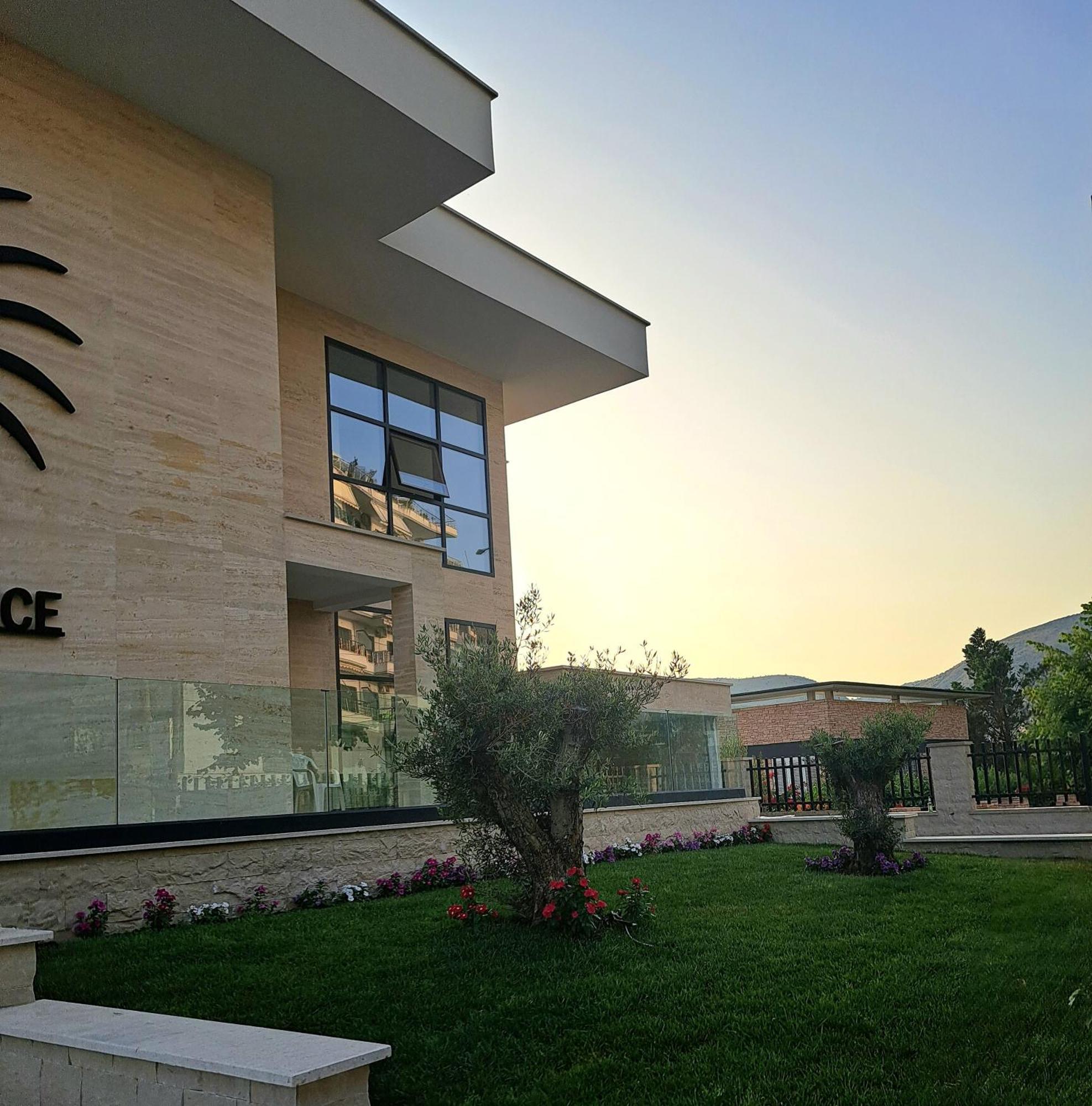 Mamani Apartments Saranda Экстерьер фото